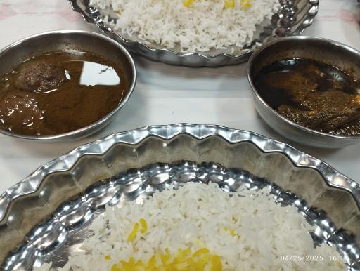 عکس کترینگ آشپزخانه میزبان