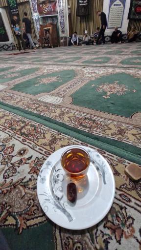 عکس مصلی نماز جمعه