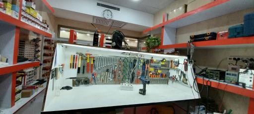 عکس تعمیر ابزار صادقی مهر 