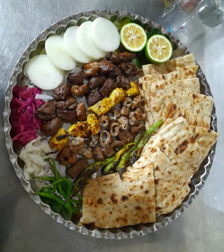 عکس کبابی گیله پسر