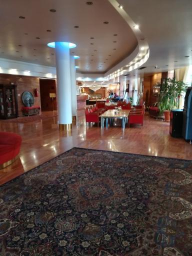 عکس هتل بزرگ زنجان