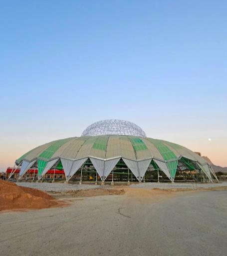 عکس باغ ارغوان