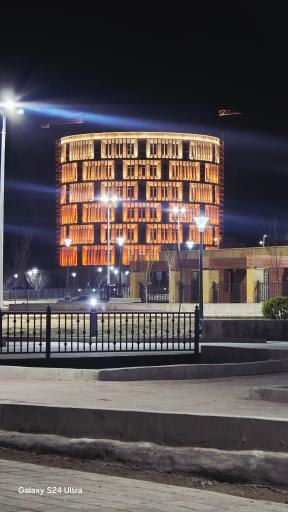 عکس باغ ارغوان