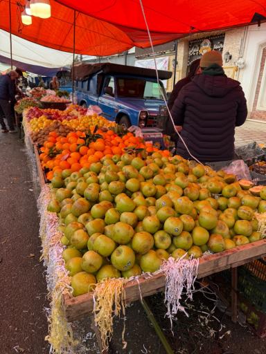 عکس سه شنبه بازار