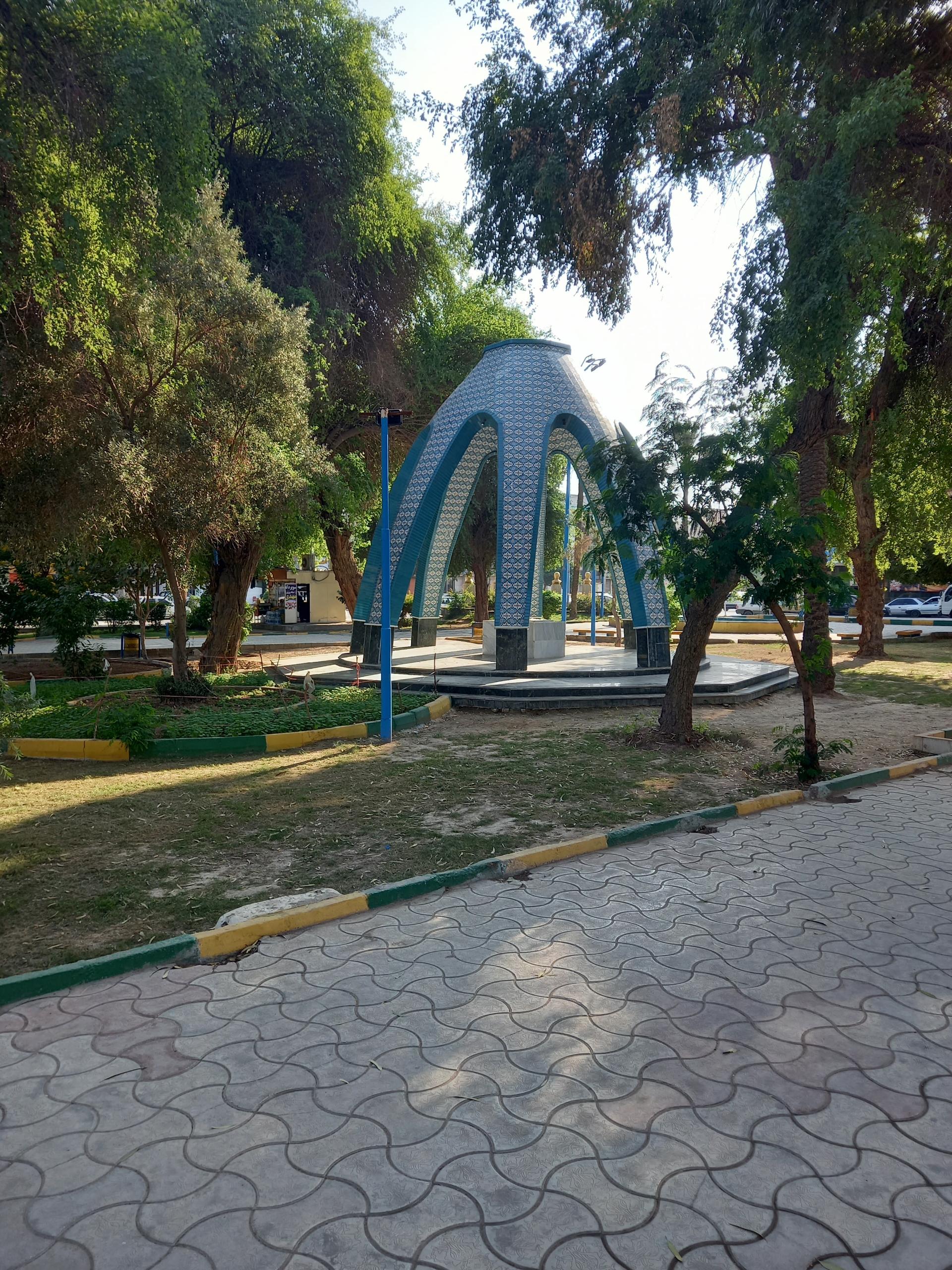 عکس یادمان شهید گمنام 
