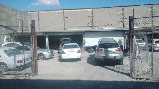 عکس تعمیرگاه بنز ارسلان 