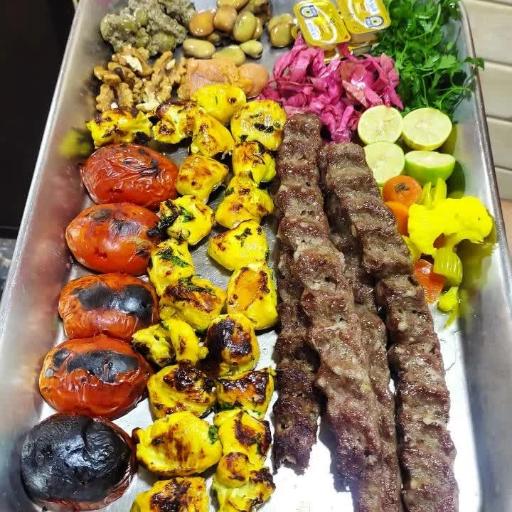 عکس رستوران چارلی