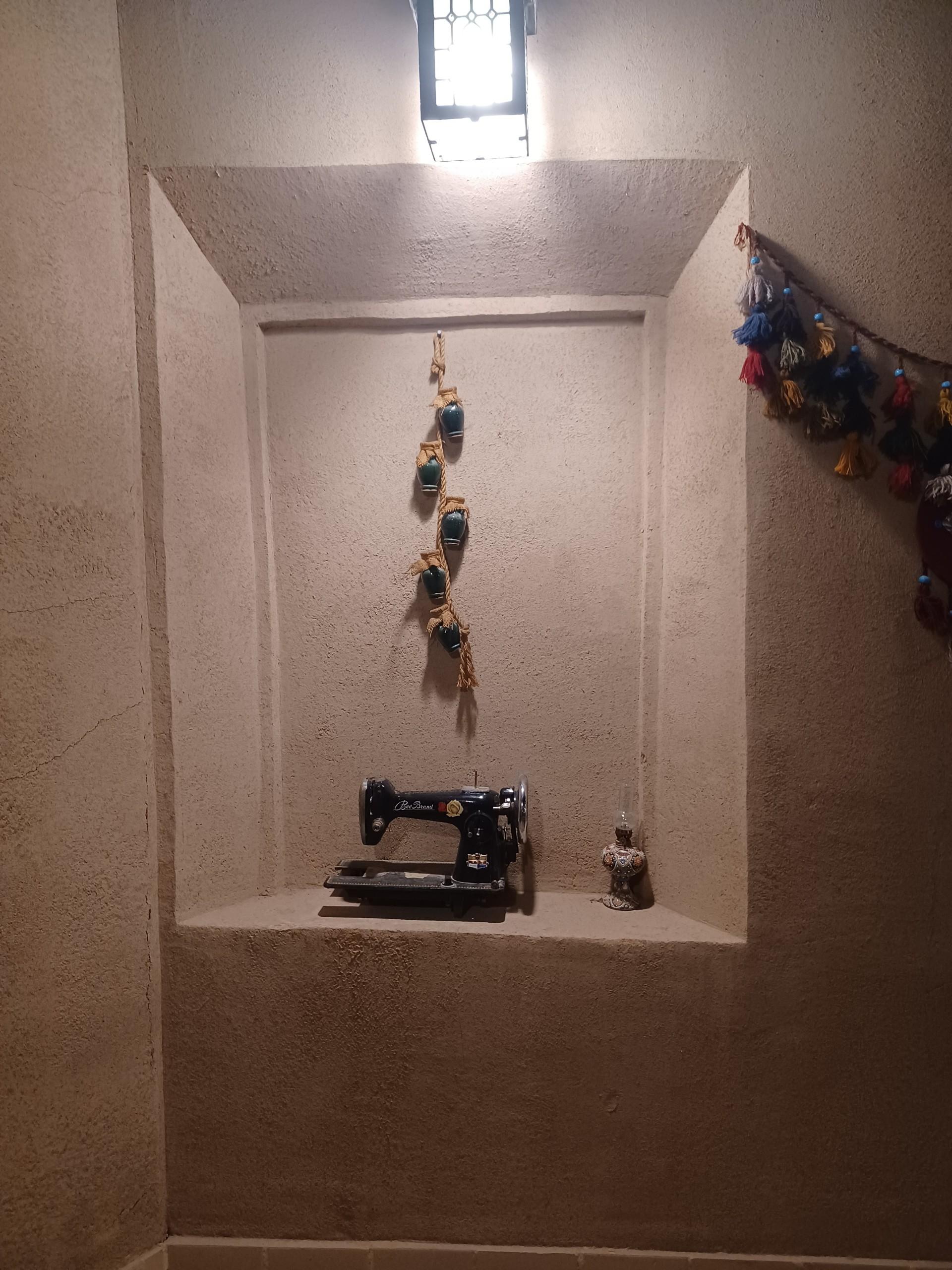 عکس سفره خانه سنتی دل خاک