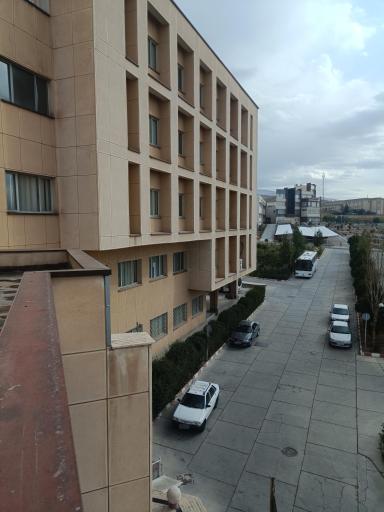 عکس پژوهشکده توسعه صنایع شیمایی ایران