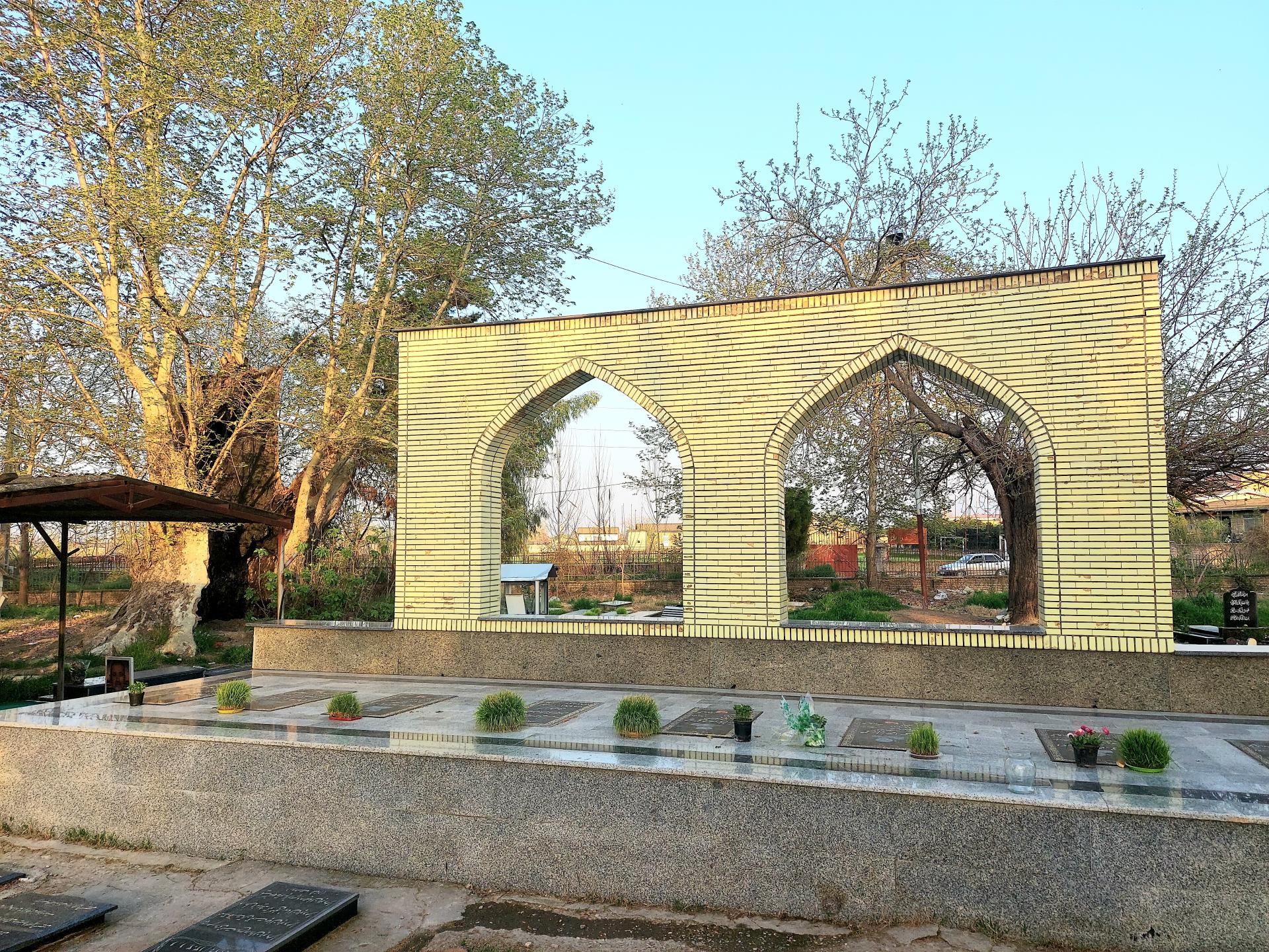 عکس آرامستان اطرب