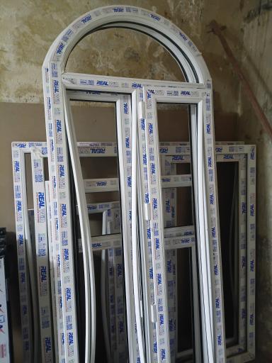 عکس پنجره دوجداره upvc
