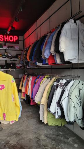 عکس فروشگاه رتیل شاپ