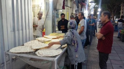 عکس نان تافتون