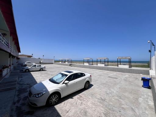 مجتمع توریستی تفریحی عباد