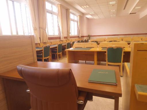 عکس دبیرستان علوم و معارف اسلامی امام رضا