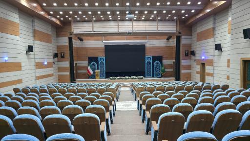 عکس دبیرستان علوم و معارف اسلامی امام رضا