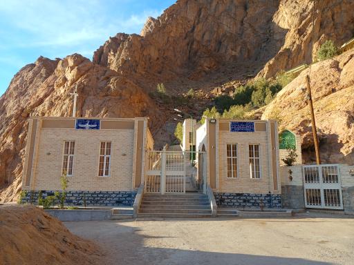 عکس پارکینگ زیارتگاه چک چک