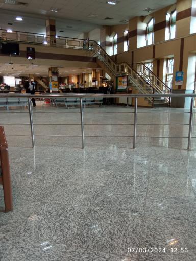 عکس بانک ملی ایران شعبه مرکزی