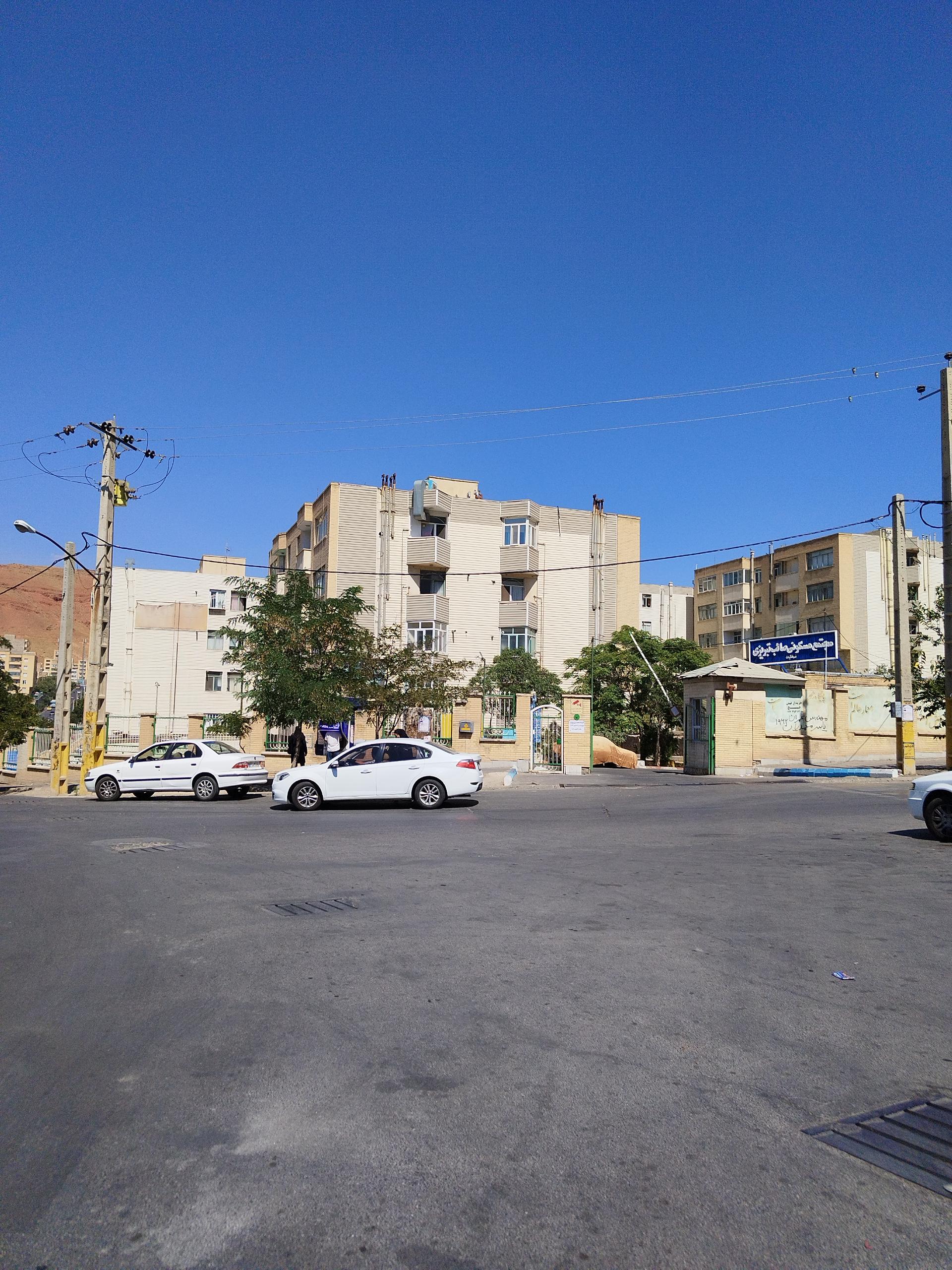 عکس مجتمع مسکونی صائب تبریزی