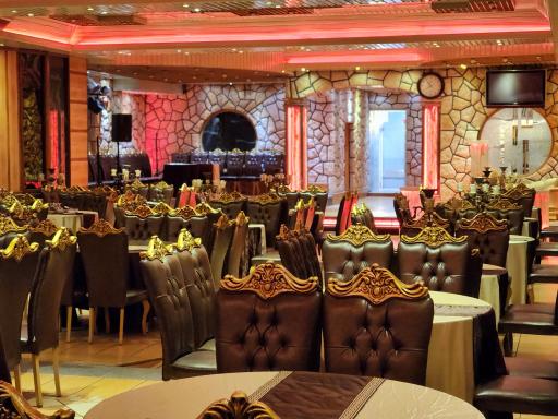 تالار و رستوران مهرگان