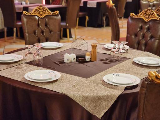 تالار و رستوران مهرگان