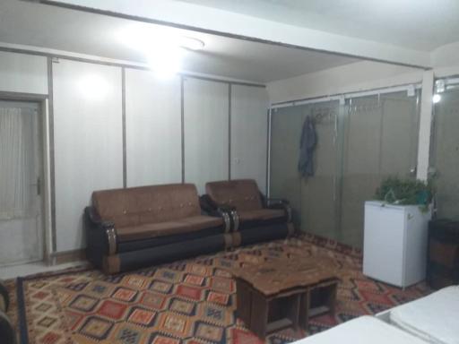 عکس مسافرخانه فرهاد