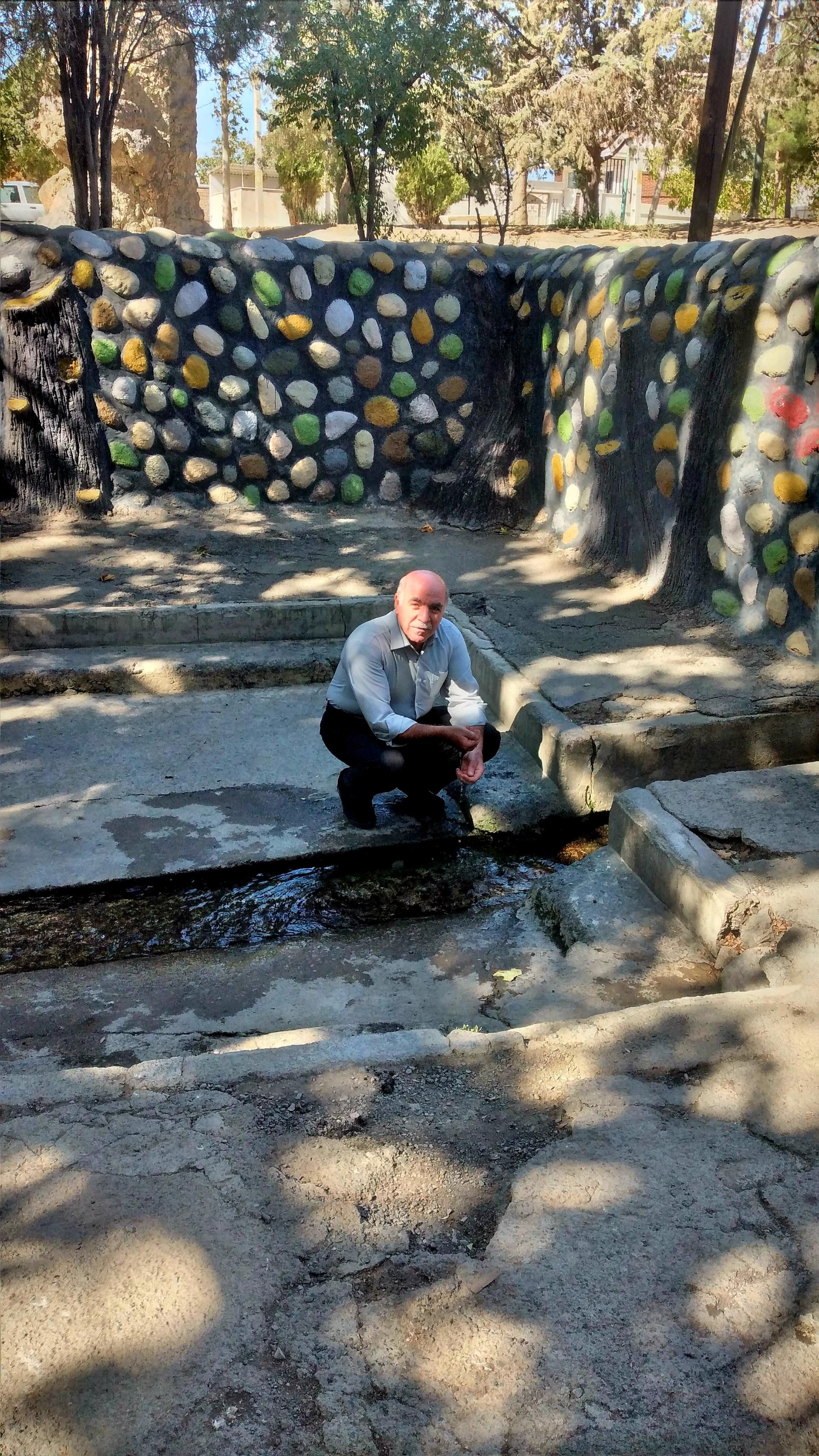 عکس چشمه پیرباغچه