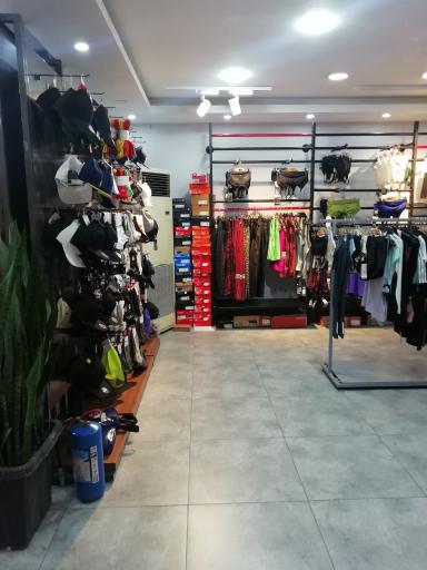 عکس فروشگاه اهواز اوتلت