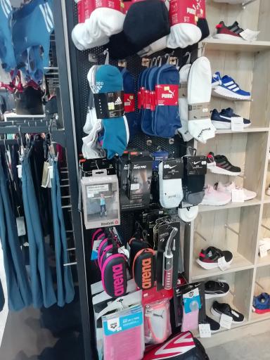 عکس فروشگاه اهواز اوتلت