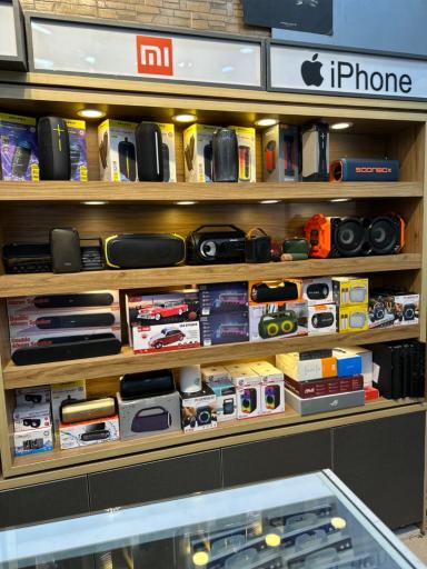 عکس فروشگاه و خدمات موبایل طنین