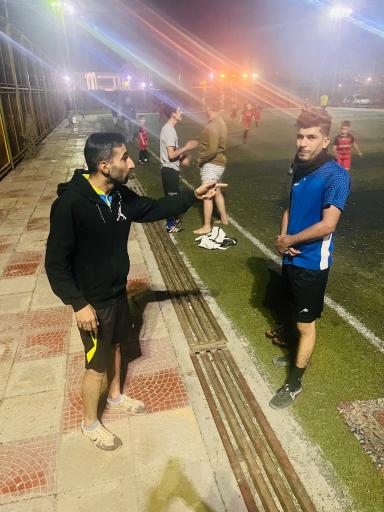 عکس چمن مصنوعی آزادی