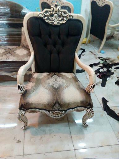 عکس رنگکاری مصنوعات چوبی علوی 