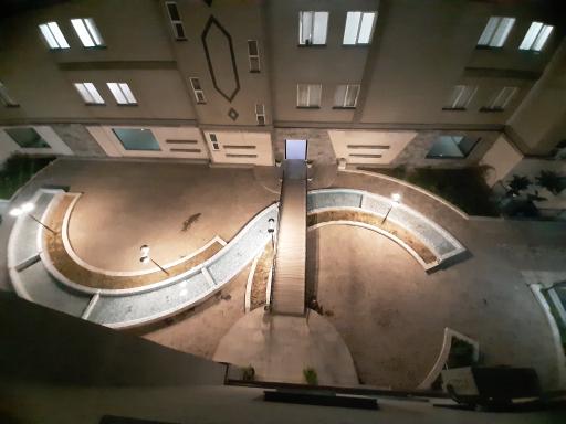 عکس مجتمع مسکونی اندیشه‌سازان