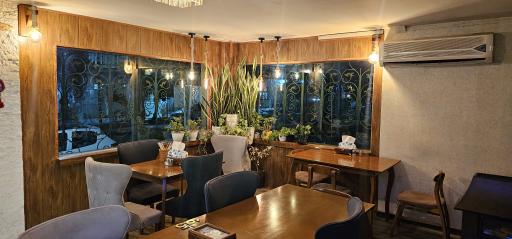 عکس غذای سنتی لاویج