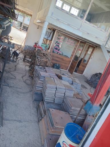 عکس برشکاری و آهن آلات صابر شادی