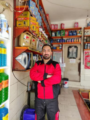 عکس تعويض روغنی مهریزی نژاد 