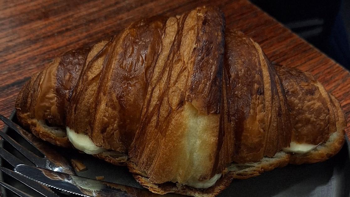 عکس کافه نون شعبه سناباد