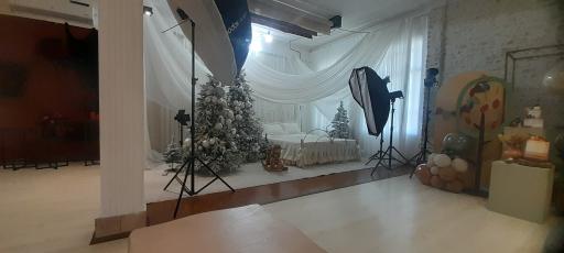 عکس استودیو عکس و فیلم فرشته