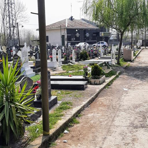 عکس گلزار شهدا ضیابر