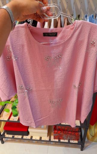 عکس فروشگاه پوشاک آلمااِستور