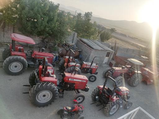 عکس نمایشگاه ادوات کشاورزی پرچمی 