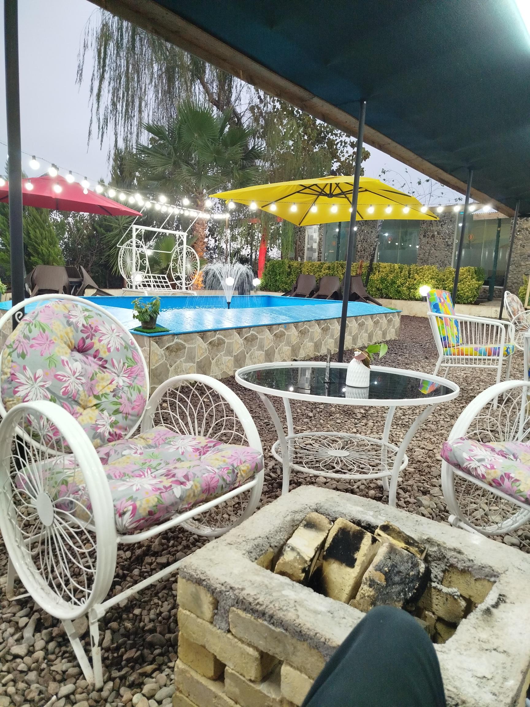 عکس کافه باغ میران 