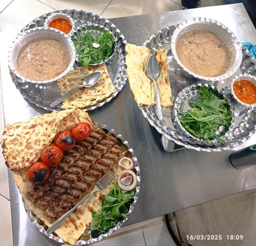 عکس کباب و حلیم دوفصل و نیم