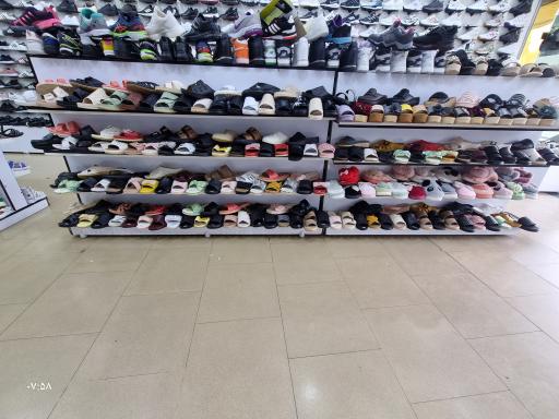 عکس کفش یادگاری