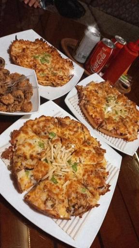 عکس فلافل پیتزا دکتر شکم
