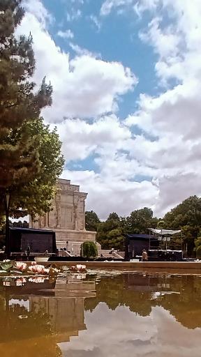 عکس باغ شاهنامه