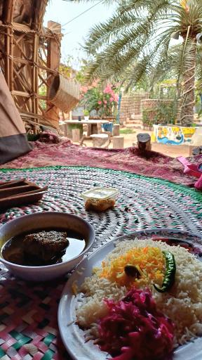 عکس مزرعه و کافه ارگانیک سلیدون