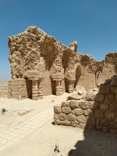 عکس کاخ ساسانی سروستان (شکارگاه بهرام گور)