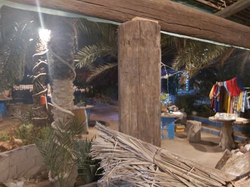 عکس مزرعه و کافه ارگانیک سلیدون