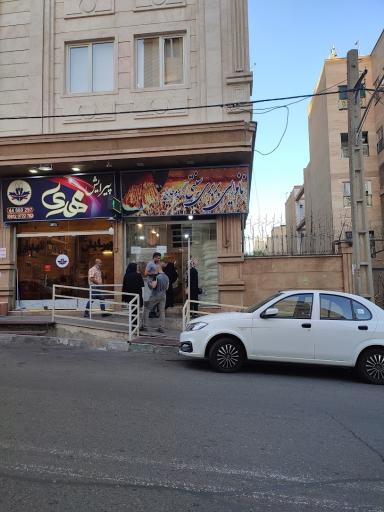 عکس نانوایی بربری سنتی گندم طلایی